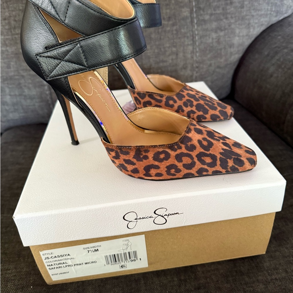 Jessica Simpson Black and Brown Leopard Heels